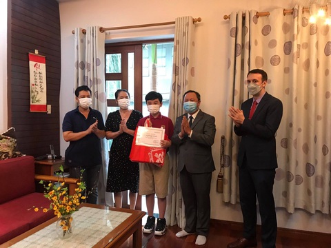 Lễ bế giảng đặc biệt tại Trường Quốc tế Việt Úc - Ảnh 4. Lễ bế giảng đặc biệt tại Trường Quốc tế Việt Úc - Ảnh 4.
