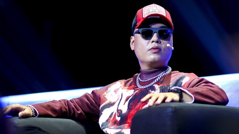 Rapper LK tham gia Rap Việt mùa 2 cùng Rhymatic, JustaTee, Binz, Karik, Wowy - Ảnh 3. Rapper LK tham gia Rap Việt mùa 2 cùng Rhymatic, JustaTee, Binz, Karik, Wowy - Ảnh 3.
