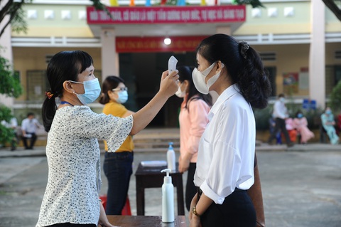 Quảng Nam cho học sinh khu vực giáp Đà Nẵng trở lại trường thi kết thúc năm học - Ảnh 1. Quảng Nam cho học sinh khu vực giáp Đà Nẵng trở lại trường thi kết thúc năm học - Ảnh 1.