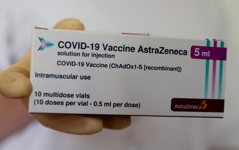 Canada gia hạn vắc xin COVID-19 của AstraZeneca thêm... 1 tháng - Ảnh 1. Canada gia hạn vắc xin COVID-19 của AstraZeneca thêm... 1 tháng - Ảnh 1.