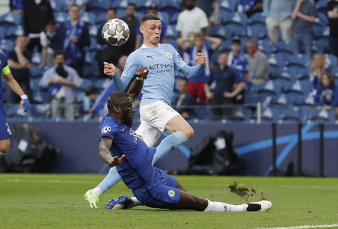 De Bruyne khóc nức nở khi phải rời sân vì chấn thương trong trận chung kết - Ảnh 3. De Bruyne khóc nức nở khi phải rời sân vì chấn thương trong trận chung kết - Ảnh 3.