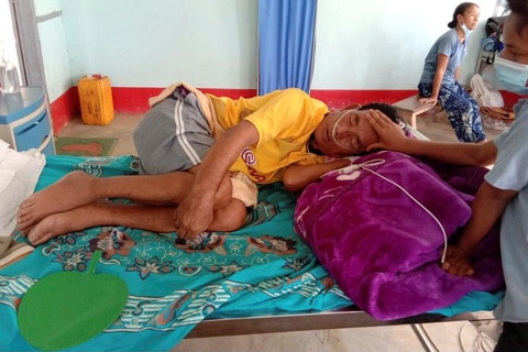 Đảo chính khiến hệ thống y tế gần như sụp đổ, Myanmar gặp khó với COVID-19 - Ảnh 1. Đảo chính khiến hệ thống y tế gần như sụp đổ, Myanmar gặp khó với COVID-19 - Ảnh 1.