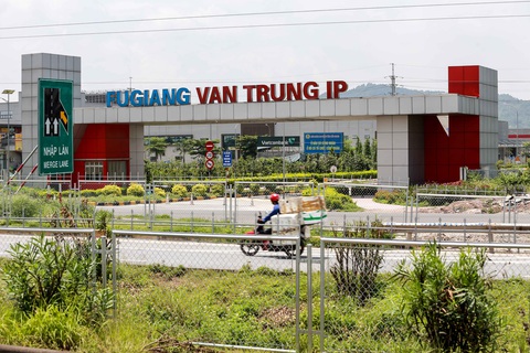 Áp dụng quy trình sản xuất an toàn, Bắc Giang dự định đón 14.000 lao động trở lại - Ảnh 1. Áp dụng quy trình sản xuất an toàn, Bắc Giang dự định đón 14.000 lao động trở lại - Ảnh 1.