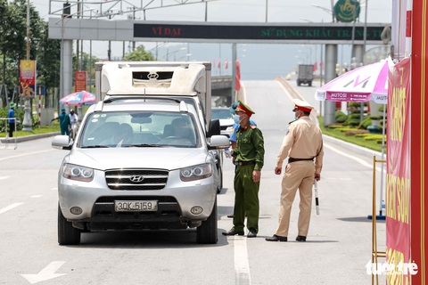 TP.HCM sáng nắng chiều mưa, Thanh Hóa đến Phú Yên nắng nóng trên 39 độ C - Ảnh 2. TP.HCM sáng nắng chiều mưa, Thanh Hóa đến Phú Yên nắng nóng trên 39 độ C - Ảnh 2.
