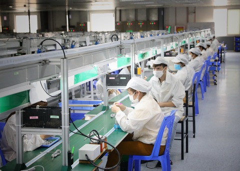 Bắc Giang sẽ hoàn tất tiêm vắc xin cho công nhân trong 7 - 10 ngày - Ảnh 1. Bắc Giang sẽ hoàn tất tiêm vắc xin cho công nhân trong 7 - 10 ngày - Ảnh 1.