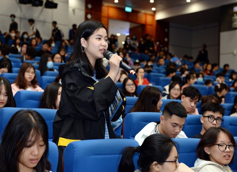 Các đại học hỗ trợ sinh viên do dịch - Ảnh 1. Các đại học hỗ trợ sinh viên do dịch - Ảnh 1.
