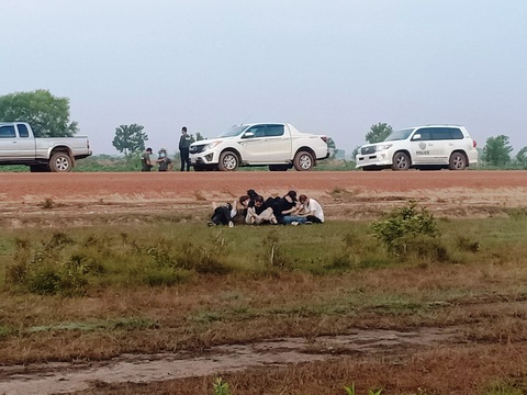 Kịp thời ngăn chặn 12 người chuẩn bị nhập cảnh trái phép vào Việt Nam - Ảnh 1. Kịp thời ngăn chặn 12 người chuẩn bị nhập cảnh trái phép vào Việt Nam - Ảnh 1.
