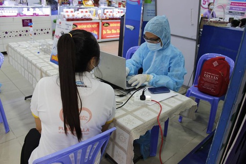 TP.HCM mở rộng danh sách người phải cách ly y tế liên quan dịch COVID-19 - Ảnh 1. TP.HCM mở rộng danh sách người phải cách ly y tế liên quan dịch COVID-19 - Ảnh 1.