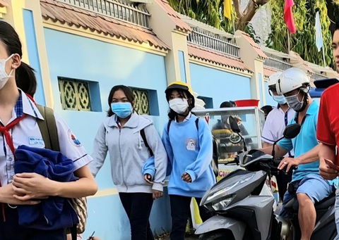 Chủ tịch Sóc Trăng chấn chỉnh văn bản của Sở GD-ĐT: Chỉ học sinh về từ vùng dịch mới cách ly - Ảnh 1. Chủ tịch Sóc Trăng chấn chỉnh văn bản của Sở GD-ĐT: Chỉ học sinh về từ vùng dịch mới cách ly - Ảnh 1.