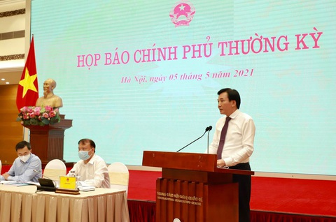 Chính phủ họp báo: Không cấm chuyên gia vào, không tuân thủ cách ly có thể xử lý hình sự - Ảnh 1. Chính phủ họp báo: Không cấm chuyên gia vào, không tuân thủ cách ly có thể xử lý hình sự - Ảnh 1.