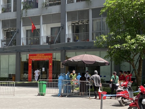 Phòng dịch COVID-19: Lỏng lẻo hậu cách ly, có chủ quan lơ là - Ảnh 2. Phòng dịch COVID-19: Lỏng lẻo hậu cách ly, có chủ quan lơ là - Ảnh 2.