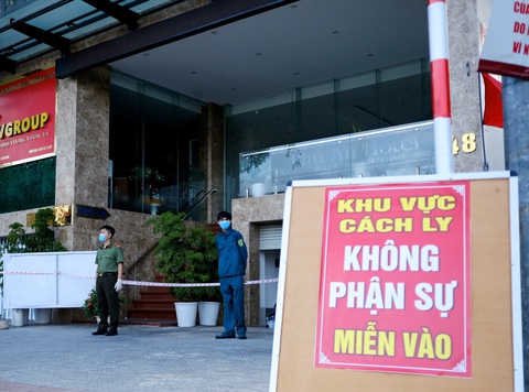 Phòng dịch COVID-19: Lỏng lẻo hậu cách ly, có chủ quan lơ là - Ảnh 1. Phòng dịch COVID-19: Lỏng lẻo hậu cách ly, có chủ quan lơ là - Ảnh 1.