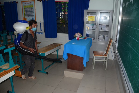 Các trường ở Cần Thơ, Bình Thuận phải thi học kỳ 2 xong trước ngày 15-5 - Ảnh 1. Các trường ở Cần Thơ, Bình Thuận phải thi học kỳ 2 xong trước ngày 15-5 - Ảnh 1.