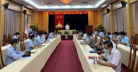 Thanh niên từ Đà Nẵng về mắc COVID-19, Quảng Ngãi cho học sinh, sinh viên nghỉ học - Ảnh 1. Thanh niên từ Đà Nẵng về mắc COVID-19, Quảng Ngãi cho học sinh, sinh viên nghỉ học - Ảnh 1.