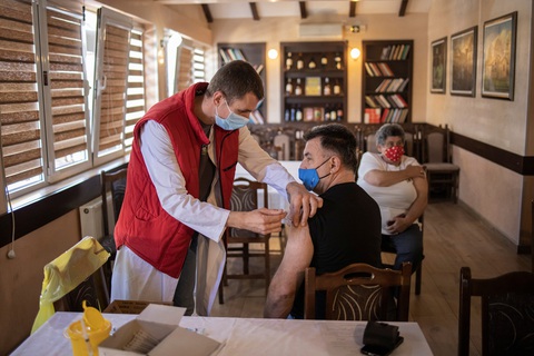 WHO bật đèn xanh cho vắc xin Sinopharm của Trung Quốc - Ảnh 1. WHO bật đèn xanh cho vắc xin Sinopharm của Trung Quốc - Ảnh 1.