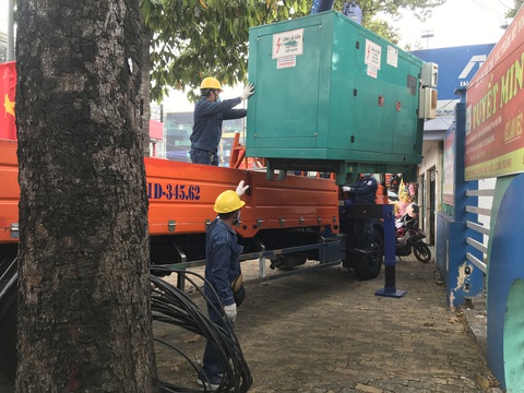 Điện lực TP.HCM đặt thêm 400 máy phát, đảm bảo cấp điện cho bầu cử - Ảnh 2. Điện lực TP.HCM đặt thêm 400 máy phát, đảm bảo cấp điện cho bầu cử - Ảnh 2.