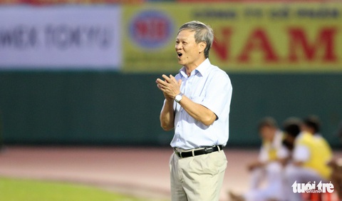 Những hình ảnh cố HLV Lê Thụy Hải với 3 chức vô địch V-League cùng B.Bình Dương - Ảnh 3. Những hình ảnh cố HLV Lê Thụy Hải với 3 chức vô địch V-League cùng B.Bình Dương - Ảnh 3.