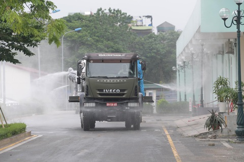 Bí thư Hà Nội Đinh Tiến Dũng: ‘Nguy cơ bùng phát dịch COVID-19 tại Hà Nội rất lớn’ - Ảnh 1. Bí thư Hà Nội Đinh Tiến Dũng: ‘Nguy cơ bùng phát dịch COVID-19 tại Hà Nội rất lớn’ - Ảnh 1.
