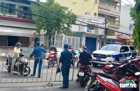 Đã xác định được danh tính cô giáo thiệt mạng trong vụ cháy nhà, 8 người chết - Ảnh 2. Đã xác định được danh tính cô giáo thiệt mạng trong vụ cháy nhà, 8 người chết - Ảnh 2.