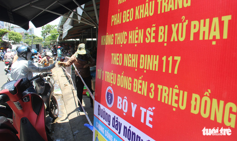 Trước giờ tem phiếu, chợ Đà Nẵng vẫn vắng vì năm ngoái ăn đồ tủ lạnh ớn rồi - Ảnh 4. Trước giờ tem phiếu, chợ Đà Nẵng vẫn vắng vì năm ngoái ăn đồ tủ lạnh ớn rồi - Ảnh 4.