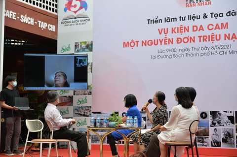Tọa đàm vụ kiện da cam: Không phải chuyện quá khứ, mà là chuyện cuộc sống hôm nay - Ảnh 1. Tọa đàm vụ kiện da cam: Không phải chuyện quá khứ, mà là chuyện cuộc sống hôm nay - Ảnh 1.
