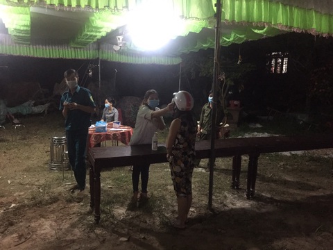 Thừa Thiên Huế phong tỏa một xã, giãn cách xã hội toàn huyện Phong Điền - Ảnh 1. Thừa Thiên Huế phong tỏa một xã, giãn cách xã hội toàn huyện Phong Điền - Ảnh 1.