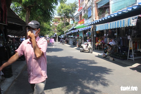 Chợ Đà Nẵng thưa vắng khách trong ngày đầu thu phiếu đi chợ - Ảnh 7. Chợ Đà Nẵng thưa vắng khách trong ngày đầu thu phiếu đi chợ - Ảnh 7.