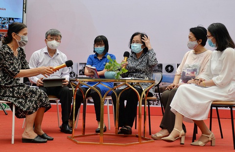 Trần Tố Nga không đơn độc vì có sự thật và lẽ phải trong vụ kiện da cam - Ảnh 1. Trần Tố Nga không đơn độc vì có sự thật và lẽ phải trong vụ kiện da cam - Ảnh 1.