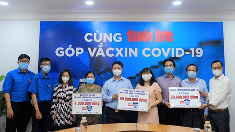 Cả xã hội cùng góp sức cho quỹ vắc xin - Ảnh 1. Cả xã hội cùng góp sức cho quỹ vắc xin - Ảnh 1.