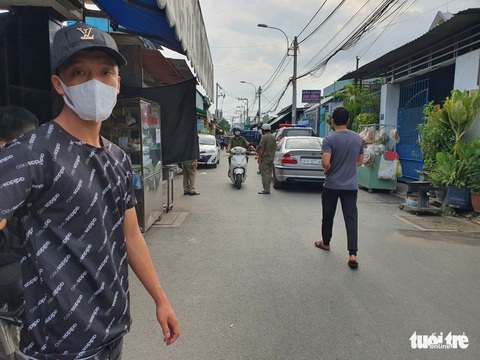 Cháy nhà lúc 1h sáng ở TP Thủ Đức - Ảnh 1. Cháy nhà lúc 1h sáng ở TP Thủ Đức - Ảnh 1.