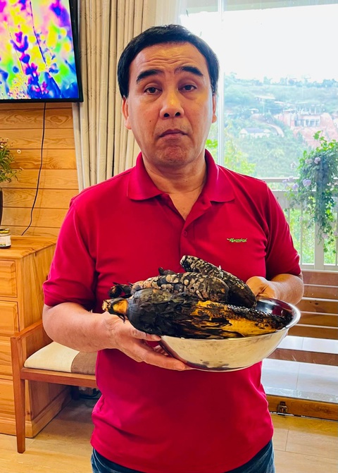Sao Việt khoe hình ‘khi xưa ta bé’, Quyền Linh lên tiếng về việc quảng cáo thuốc - Ảnh 4. Sao Việt khoe hình ‘khi xưa ta bé’, Quyền Linh lên tiếng về việc quảng cáo thuốc - Ảnh 4.