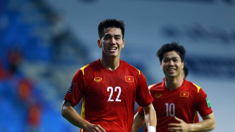 Trả lời FIFA, Trọng Hoàng nói: Chúng tôi sẽ cố gắng hiện thực hóa giấc mơ của cả dân tộc - Ảnh 2. Trả lời FIFA, Trọng Hoàng nói: Chúng tôi sẽ cố gắng hiện thực hóa giấc mơ của cả dân tộc - Ảnh 2.