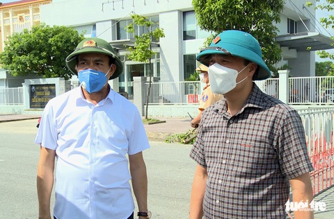 Bí thư Hà Tĩnh: Dịch bệnh đang phức tạp, người dân không nên về quê - Ảnh 1. Bí thư Hà Tĩnh: Dịch bệnh đang phức tạp, người dân không nên về quê - Ảnh 1.