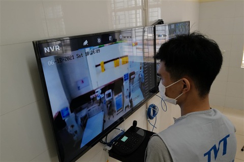 Đưa vào hoạt động Trung tâm ICU điều trị bệnh nhân COVID-19 nặng tại Bắc Ninh - Ảnh 4. Đưa vào hoạt động Trung tâm ICU điều trị bệnh nhân COVID-19 nặng tại Bắc Ninh - Ảnh 4.