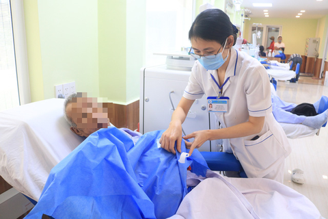 Sở Y tế TP.HCM yêu cầu khẩn: Nhân viên y tế chỉ ở nhà sau giờ làm - Ảnh 1. Sở Y tế TP.HCM yêu cầu khẩn: Nhân viên y tế chỉ ở nhà sau giờ làm - Ảnh 1.