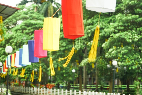 Điểm đen ô nhiễm thành con đường thơ mộng ngay giữa thủ đô - Ảnh 6. Điểm đen ô nhiễm thành con đường thơ mộng ngay giữa thủ đô - Ảnh 6.