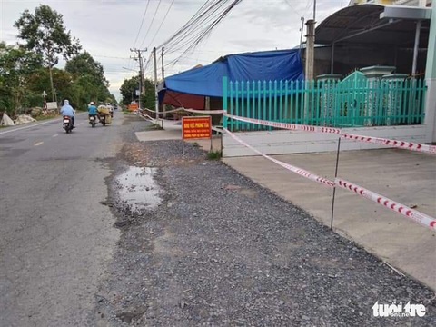 Bà bán thịt heo nghi mắc COVID-19, chợ Ba Dừa bị phong tỏa - Ảnh 2. Bà bán thịt heo nghi mắc COVID-19, chợ Ba Dừa bị phong tỏa - Ảnh 2.