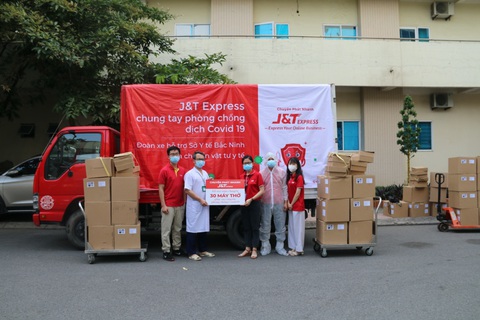 J&T Express triển khai nhiều hình thức hỗ trợ chống dịch Covid - Ảnh 1. J&T Express triển khai nhiều hình thức hỗ trợ chống dịch Covid - Ảnh 1.
