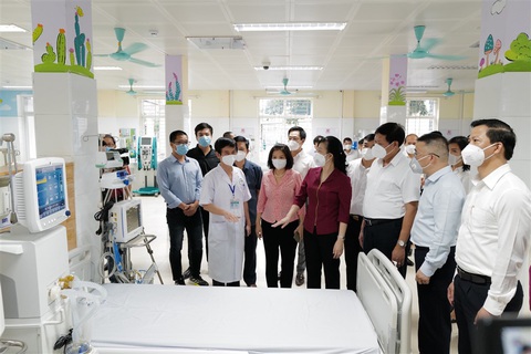 Đưa vào hoạt động Trung tâm ICU điều trị bệnh nhân COVID-19 nặng tại Bắc Ninh - Ảnh 1. Đưa vào hoạt động Trung tâm ICU điều trị bệnh nhân COVID-19 nặng tại Bắc Ninh - Ảnh 1.