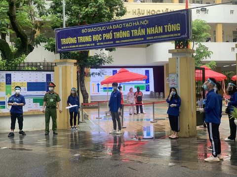 Gợi ý bài giải đề thi môn tiếng Anh lớp 10 Hà Nội - Ảnh 1. Gợi ý bài giải đề thi môn tiếng Anh lớp 10 Hà Nội - Ảnh 1.