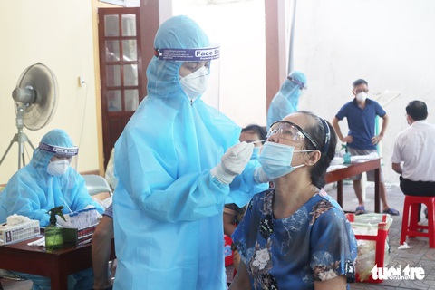 Phát hiện ca COVID-19 đầu tiên ở TP Vinh, tiếp xúc với F0 ở Hà Tĩnh - Ảnh 2. Phát hiện ca COVID-19 đầu tiên ở TP Vinh, tiếp xúc với F0 ở Hà Tĩnh - Ảnh 2.