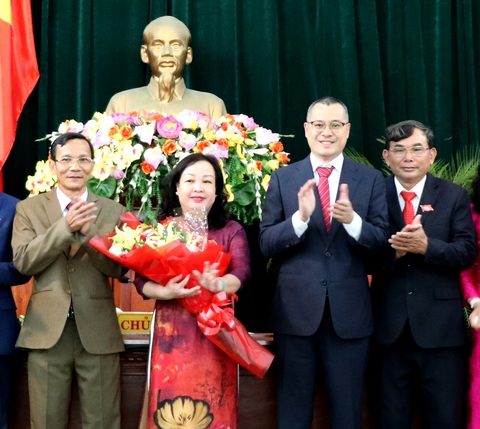 Phú Yên bầu lãnh đạo HĐND và UBND tỉnh nhiệm kỳ 2021-2026 - Ảnh 1. Phú Yên bầu lãnh đạo HĐND và UBND tỉnh nhiệm kỳ 2021-2026 - Ảnh 1.