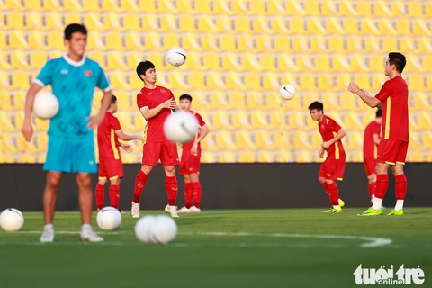 Tuyển Việt Nam thu hút sự quan tâm của truyền thông UAE - Ảnh 5. Tuyển Việt Nam thu hút sự quan tâm của truyền thông UAE - Ảnh 5.
