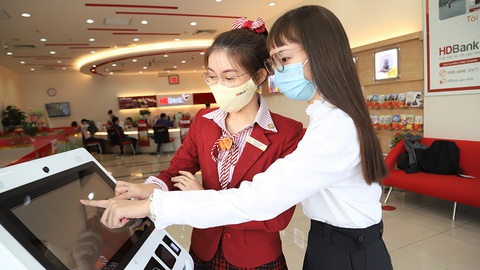 Trúng nhà, trúng xe khi thanh toán điện tử với HDBank - Ảnh 1. Trúng nhà, trúng xe khi thanh toán điện tử với HDBank - Ảnh 1.