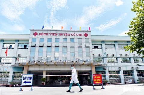 Vào nơi ‘chia lửa’ điều trị bệnh nhân COVID-19 ở Củ Chi - Ảnh 3. Vào nơi ‘chia lửa’ điều trị bệnh nhân COVID-19 ở Củ Chi - Ảnh 3.