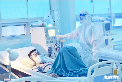 Vào nơi ‘chia lửa’ điều trị bệnh nhân COVID-19 ở Củ Chi - Ảnh 8. Vào nơi ‘chia lửa’ điều trị bệnh nhân COVID-19 ở Củ Chi - Ảnh 8.
