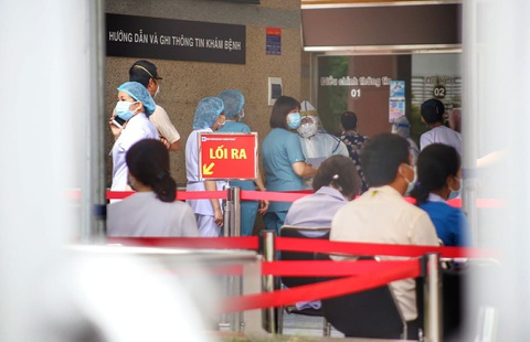 Bệnh viện Đại học Y dược TP.HCM tạm ngừng hoạt động do nhân viên nghi mắc COVID-19 - Ảnh 2. Bệnh viện Đại học Y dược TP.HCM tạm ngừng hoạt động do nhân viên nghi mắc COVID-19 - Ảnh 2.