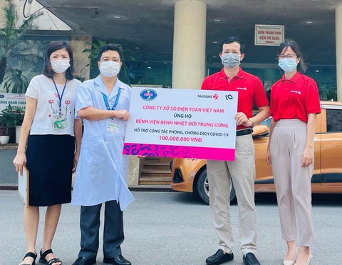 Vietlott chung tay ủng hộ Quỹ Vắc-xin phòng chống COVID-19 - Ảnh 2. Vietlott chung tay ủng hộ Quỹ Vắc-xin phòng chống COVID-19 - Ảnh 2.