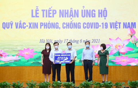 Quỹ vắc xin phòng, chống COVID-19 nhận thêm ủng hộ từ Bộ Lao động, thương binh và xã hội - Ảnh 1. Quỹ vắc xin phòng, chống COVID-19 nhận thêm ủng hộ từ Bộ Lao động, thương binh và xã hội - Ảnh 1.