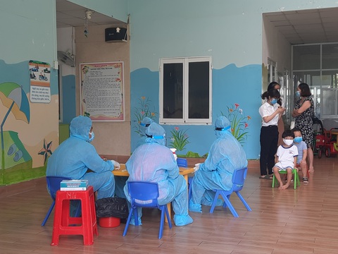 TP.HCM: Bệnh nhi mắc COVID-19 được điều trị ra sao? - Ảnh 1. TP.HCM: Bệnh nhi mắc COVID-19 được điều trị ra sao? - Ảnh 1.